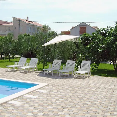 Family-friendly With Swimming Pool Biograd Na Moru, Biograd - 8370 Apartment Weißenburg