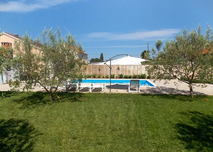Family-friendly With Swimming Pool Biograd Na Moru, Biograd - 8370 Apartman Biograd Na Moru