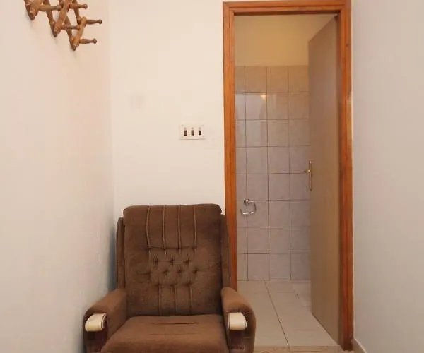 Family-friendly With Swimming Pool Biograd Na Moru, Biograd - 8370 Biograd Na Moru