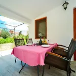 Family-friendly With Swimming Pool Biograd Na Moru, Biograd - 8370 Apartment Weißenburg