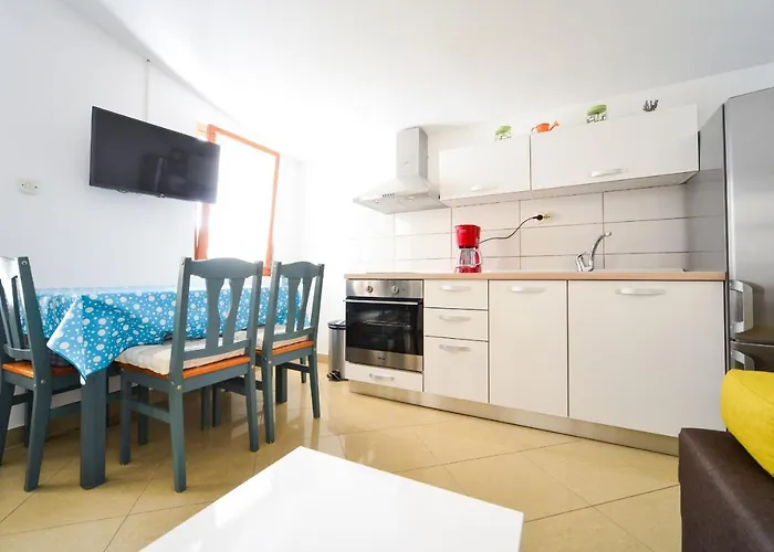 Family-friendly With Swimming Pool Biograd Na Moru, Biograd - 8370