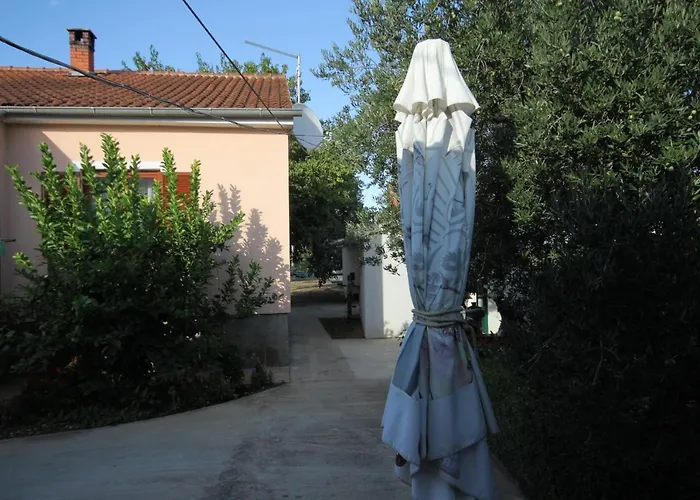 Family-friendly With Swimming Pool Biograd Na Moru, Biograd - 8370 Apartmán *